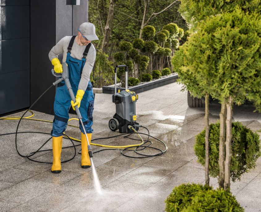 A Guide to Seasonal Pressure Washing